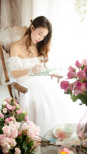 女人梦见河水涨到岸上